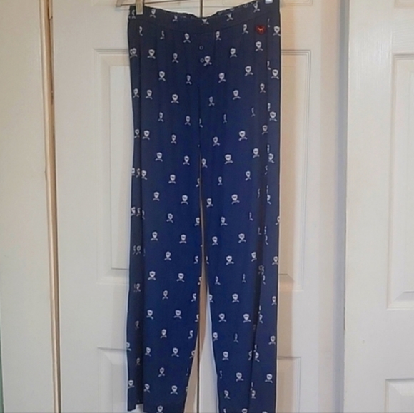 Victoria’s Secret’s PINK Logo Pajama Pants - Picture 7 of 13